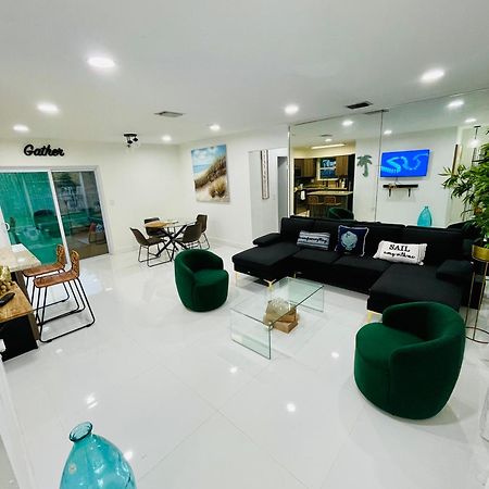 Cozy Comfy House Villa Пемброук Пайнс Екстериор снимка