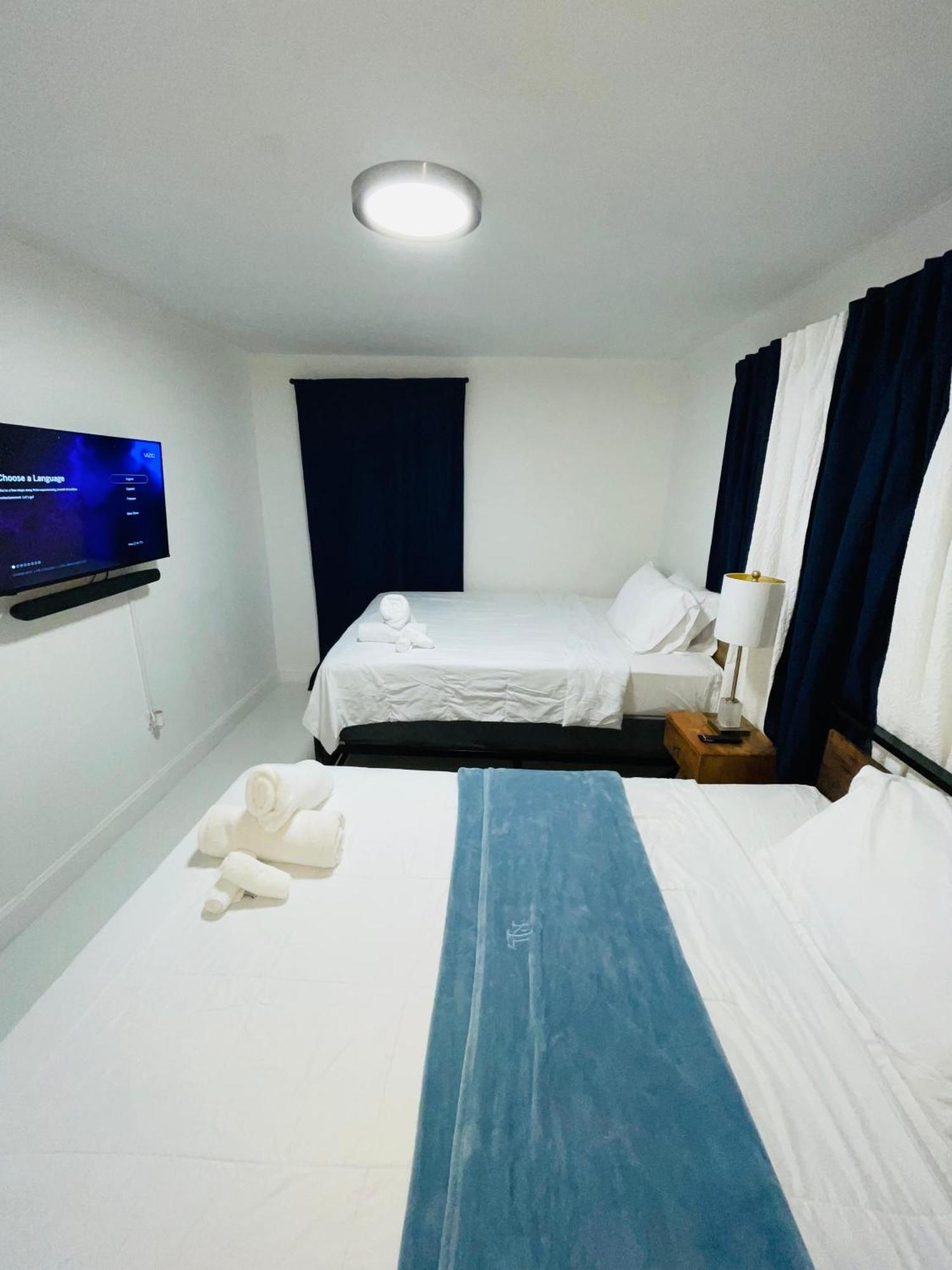 Cozy Comfy House Villa Пемброук Пайнс Екстериор снимка